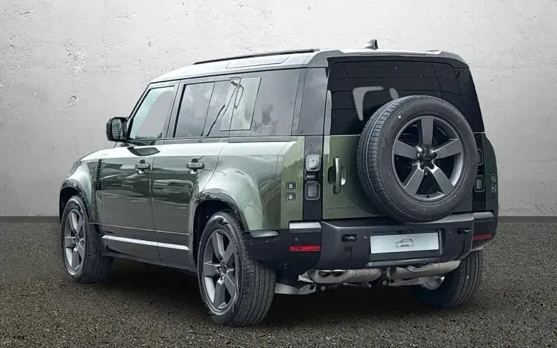 New Land Rover Defender SE Dynamic 249 HP (183 kW) 2025 SUV