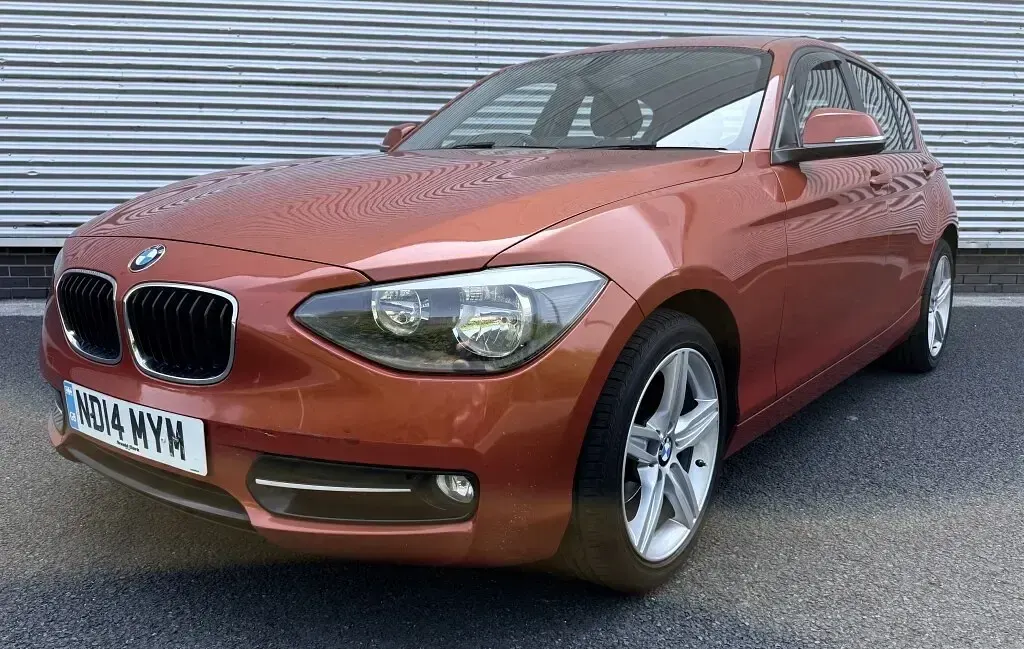 Used BMW 116 Sport Line 2014 Orange Hatchback