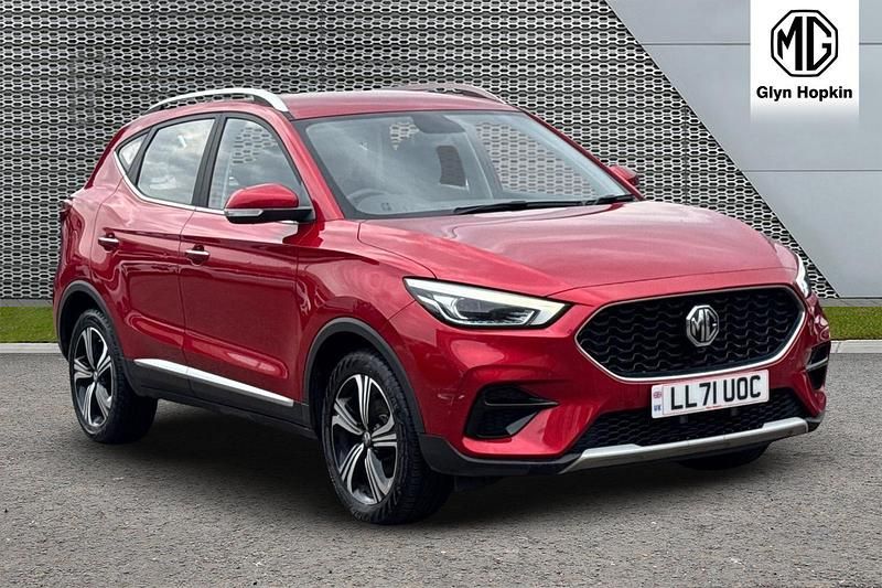 Red Used 2022 MG ZS Excite Sedan | £11,067 (Fair price) - Image 1/4