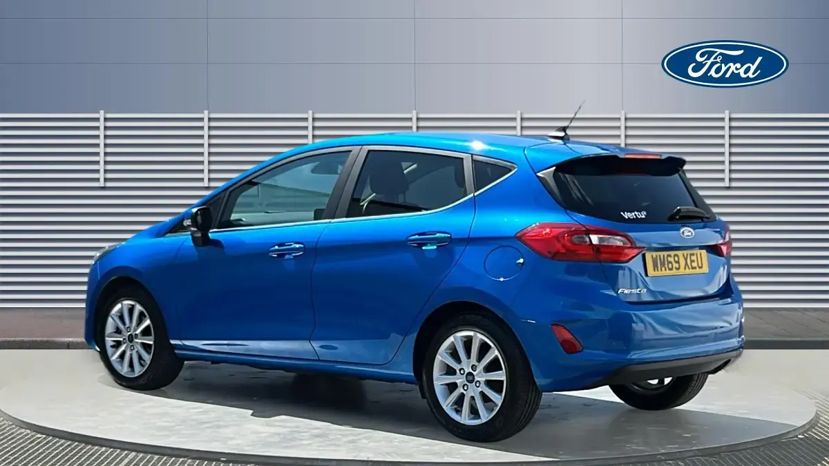 Used Ford Fiesta Titanium 101 HP (74 kW) 2020 Blue Hatchback