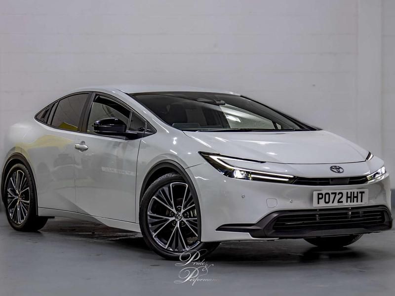 Used Toyota Prius 2025 White