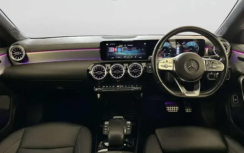 Used Mercedes CLA200 AMG Line Premium 163 HP (119 kW) 2022 Sedan