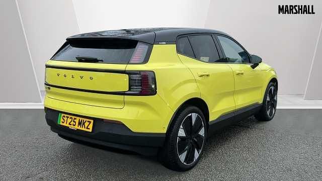 New Volvo EX30 Ultra 200 kW (272 HP) 2025 Moss yellow SUV
