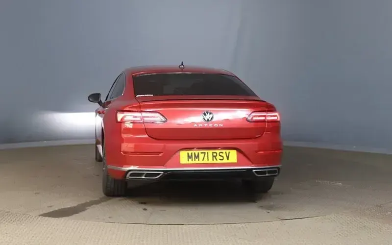 Used VW Arteon R-line 190 HP (139 kW) 2024 Estate