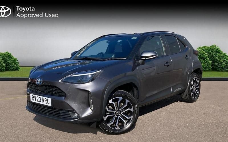 Used Toyota Yaris Hybrid Design 116 HP (85 kW) 2026 Estate