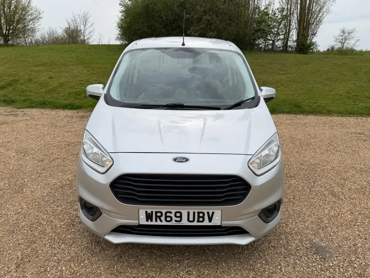 Used Ford Transit Limited 100 HP (73 kW) 2019 Silver Van