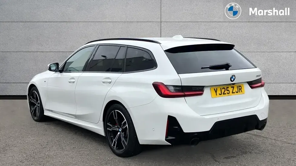 Usado BMW 320 M Sport 184 HP (135 kW) 2025 Branco Carrinha