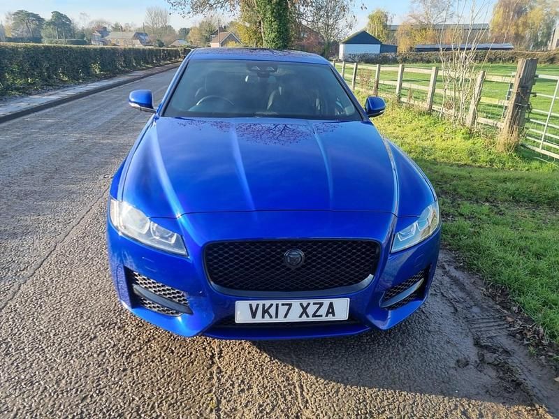 Used Jaguar XF R-Sport 180 HP (132 kW) 2017 Blue Sedan