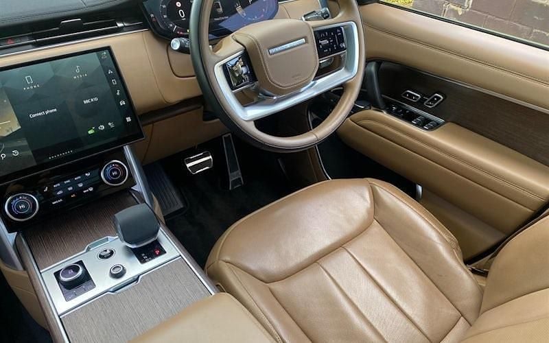 Used Land Rover Range Rover HSE 400 HP (294 kW) 2023 Green SUV