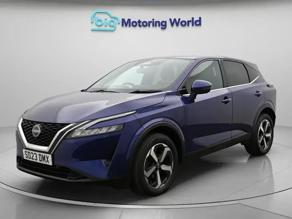 Used Nissan Qashqai N-Connecta 140 HP (102 kW) 2023 Blue SUV