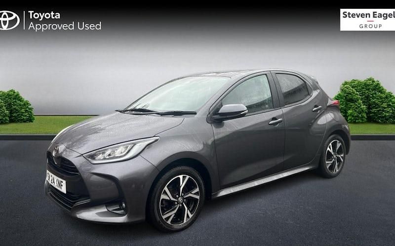 Used Toyota Yaris Hybrid Design 116 HP (85 kW) 2025 Hatchback