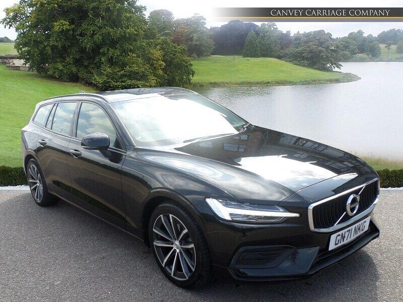Black Used 2021 Volvo V60 Momentum Estate | £20,000 (Fair price) - Image 1/4