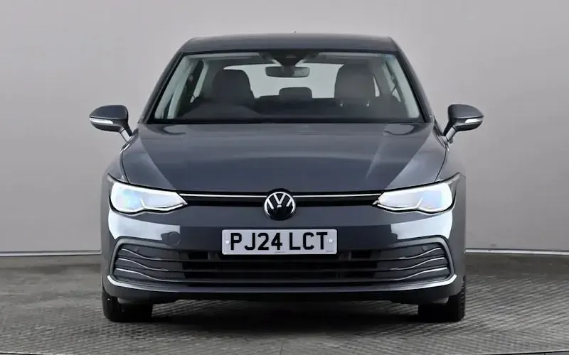 Used VW Golf VIII Life 150 HP (110 kW) 2023 Grey Hatchback