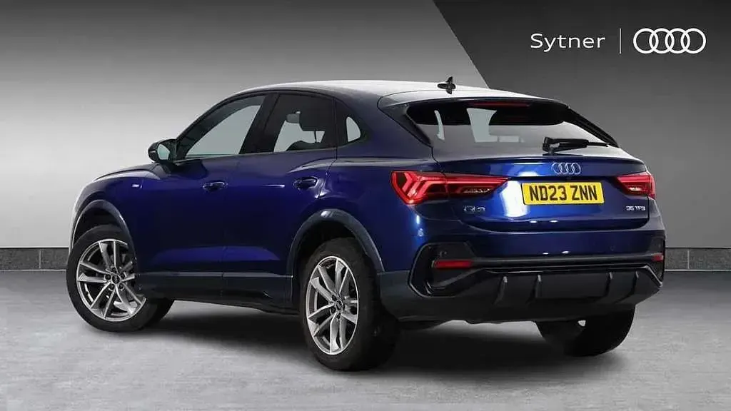 Used Audi Q3 Black Edition 150 HP (110 kW) 2023 Blue SUV