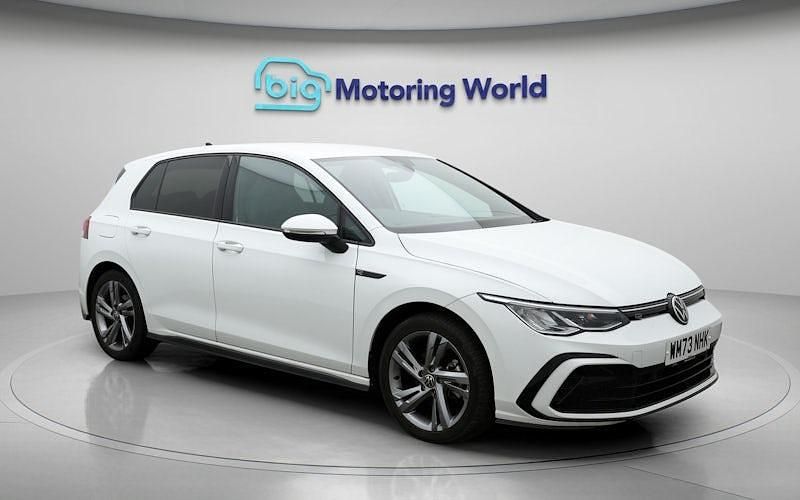 Used VW Golf VIII R-line 150 HP (110 kW) 2023 White Hatchback