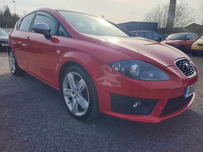 Used Seat Leon FR 170 HP (125 kW) 2012 Red Hatchback