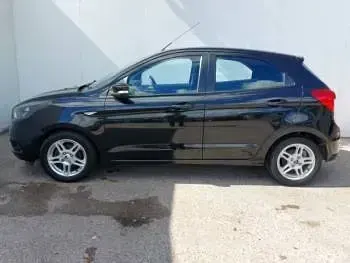 Used Ford Ka Plus Zetec 85 HP (62 kW) 2016 Black Hatchback