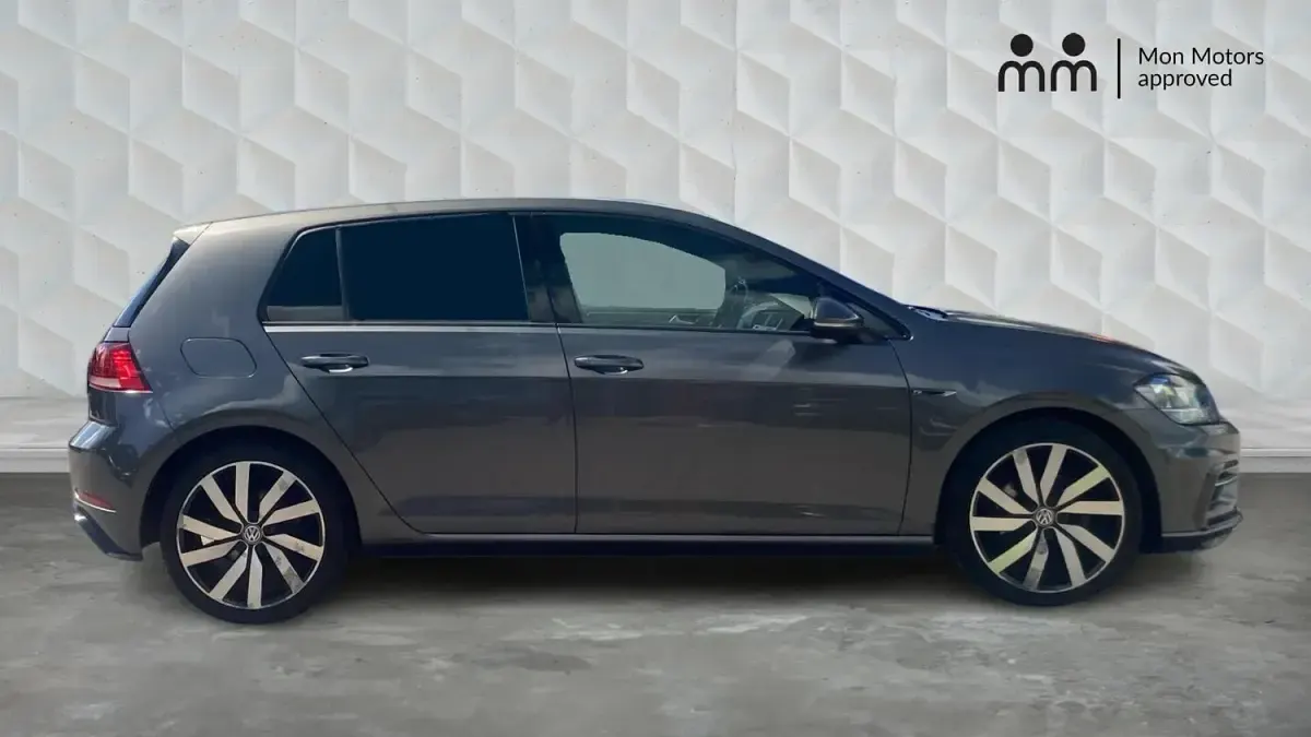 Used VW Golf VII R-line 150 HP (110 kW) 2018 Grey Hatchback