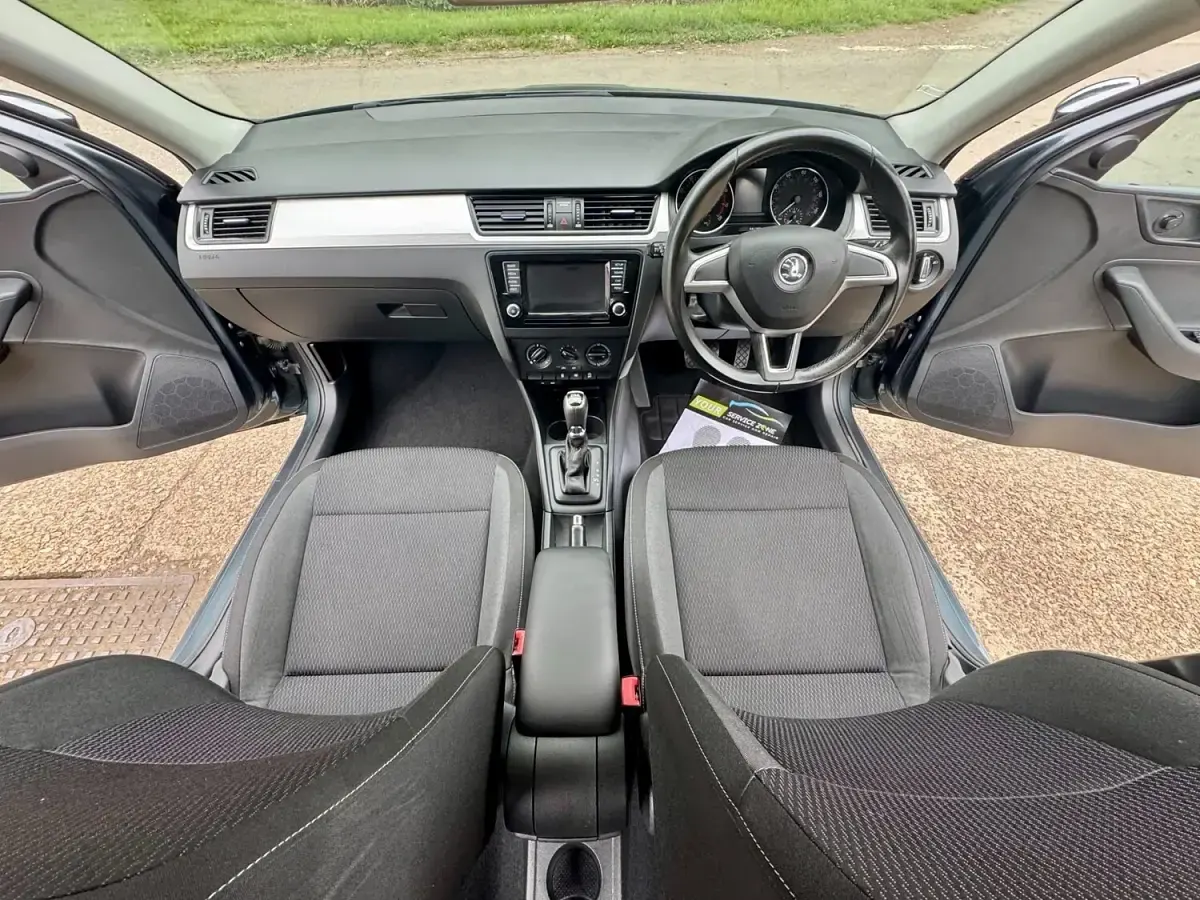 Used Skoda Rapid SE 125 HP (91 kW) 2016 Grey Hatchback