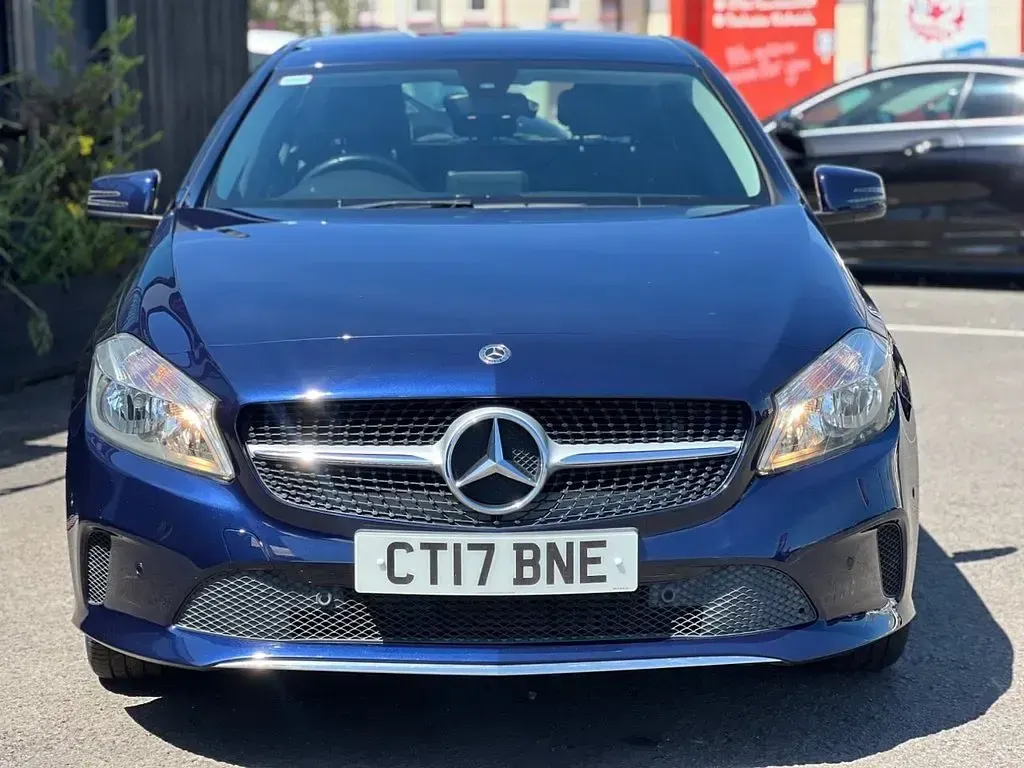 Used Mercedes A180 Executive 2017 Blue Hatchback