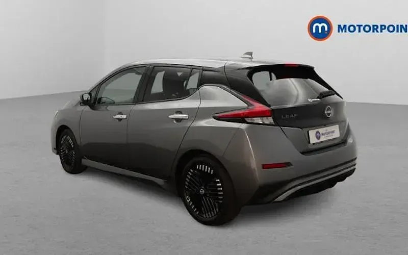 Used Nissan Leaf N-Connecta 110 kW (150 HP) 2025 Hatchback
