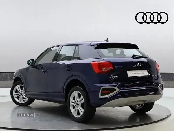 Usado Audi Q2 Sport 150 CV (110 kW) 2023 Azul SUV