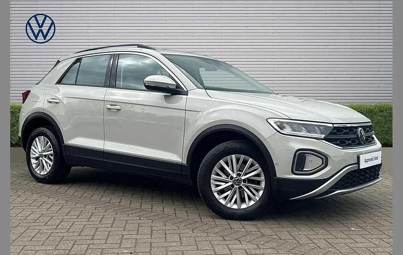 Used VW T-Roc Life 150 HP (110 kW) 2022 Grey SUV