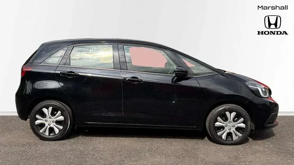 Second-hand Honda Jazz Hybrid 109 CP (80 kW) 2023 Negru Hatchback