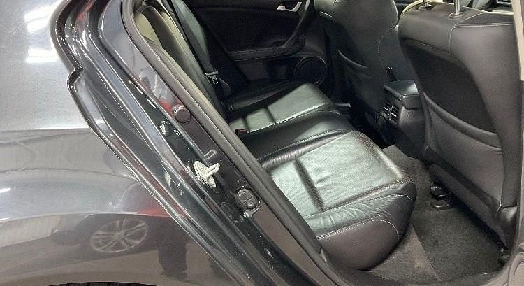 Używany Honda Accord EX 156 KM (114 kW) 2012 Szary Sedan/Limuzyna