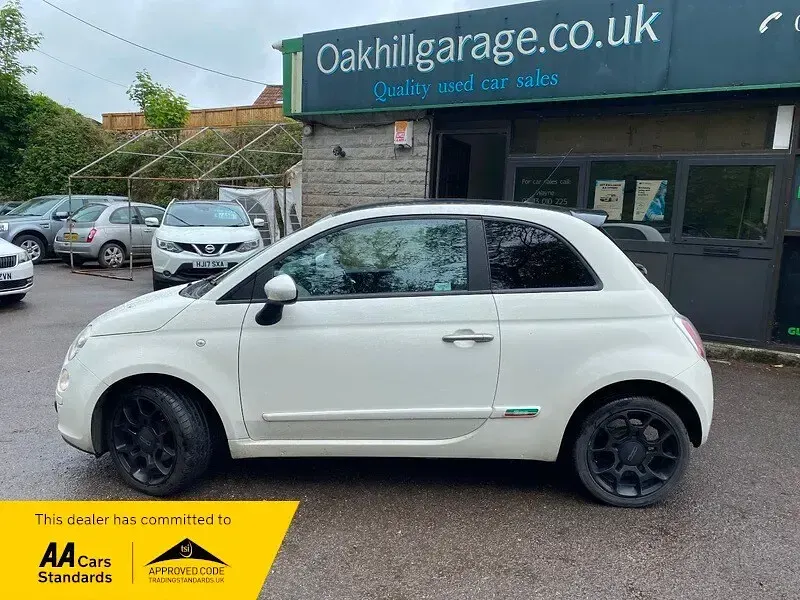 Used Fiat 500 85 HP (62 kW) 2012 White Hatchback