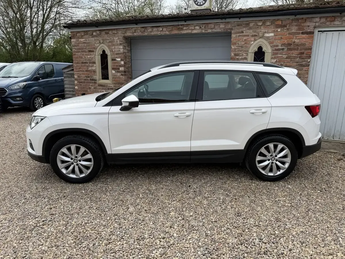 Used Seat Ateca SE 150 HP (110 kW) 2018 White SUV
