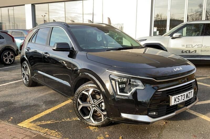Black Used 2023 Kia Niro 4 SUV | £27,520 (Expensive) - Image 1/3