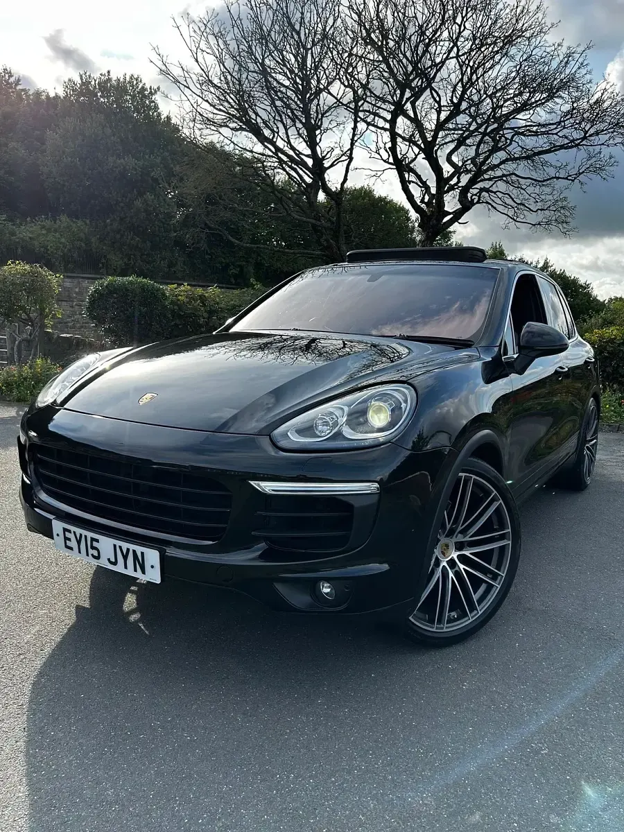 Used Porsche Cayenne S E-Hybrid 2015 Black SUV