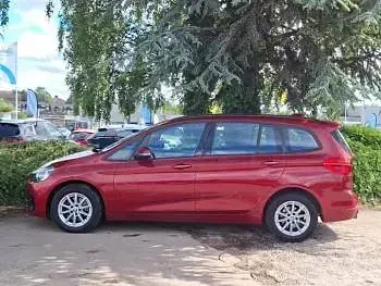 Used BMW 218 Performance 140 HP (102 kW) 2019 Red Estate