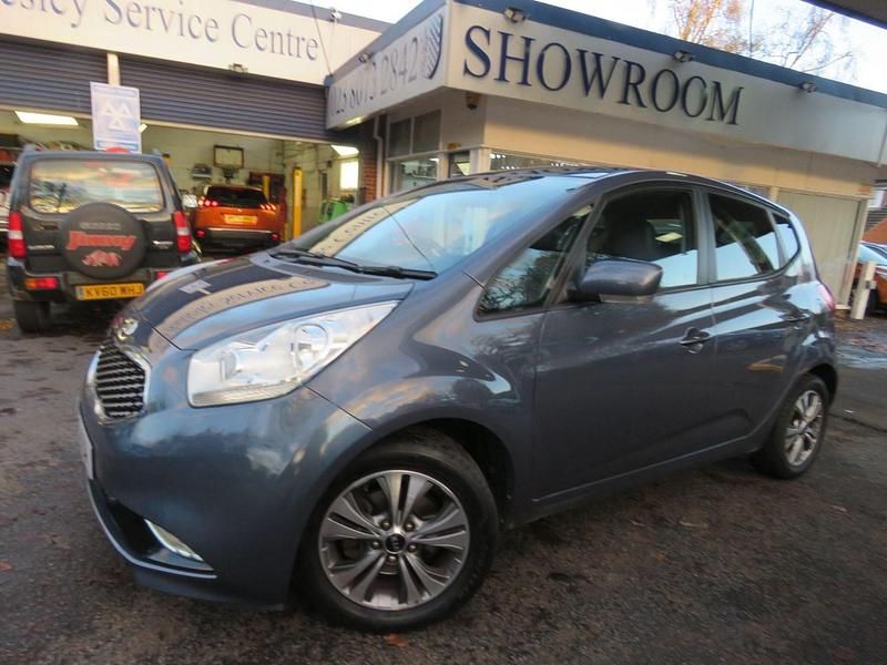 Blue Used 2017 Kia Venga Hatchback | £8,289 (Fair price) - Image 1/3