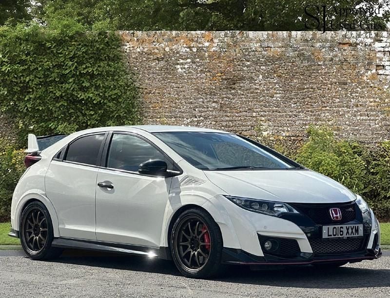 Used Honda Civic Type R GT 2016 White Hatchback