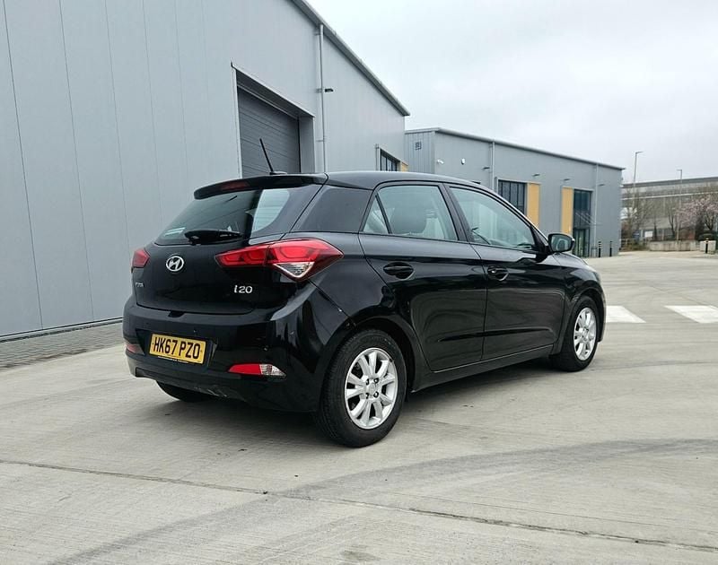 Used Hyundai i20 SE 2017 Black Hatchback