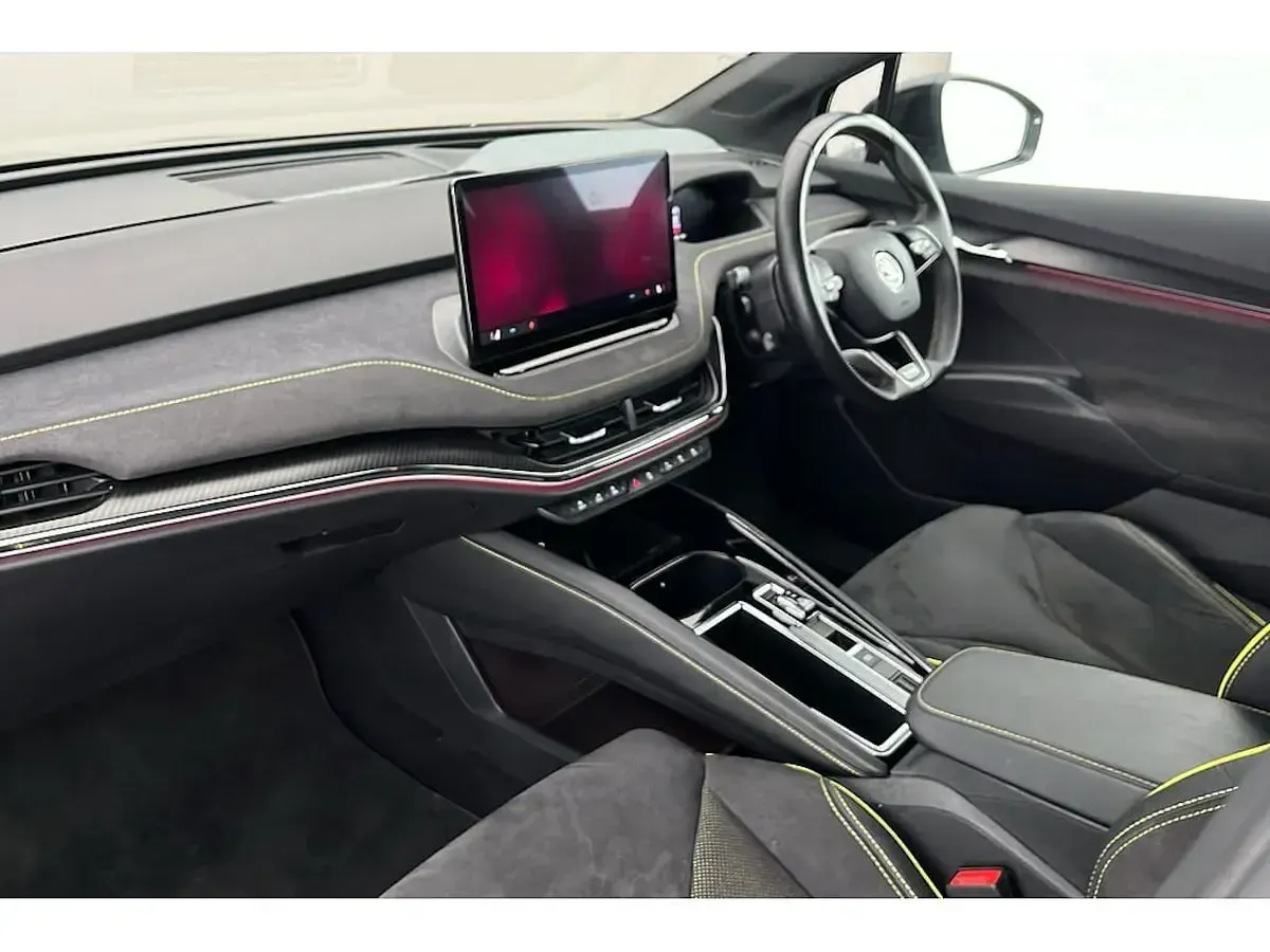 Occasion Skoda Enyaq iV vRS 183 kW (250 ch) 2024 Gris SUV