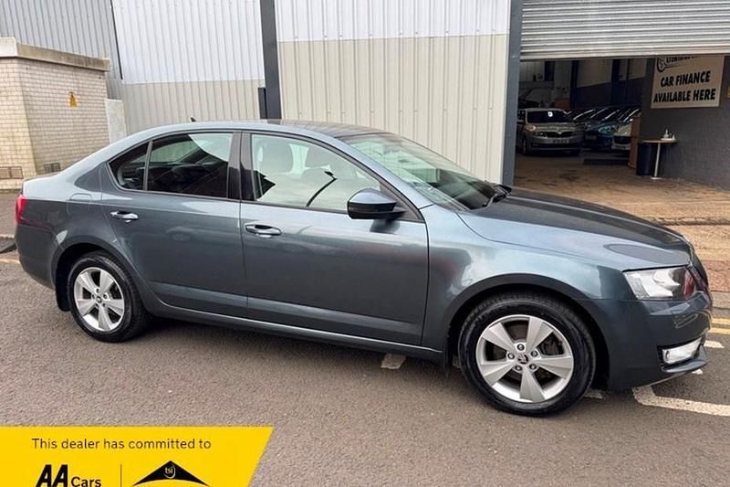 Used Skoda Octavia SE L 150 HP (110 kW) 2017 Grey Hatchback