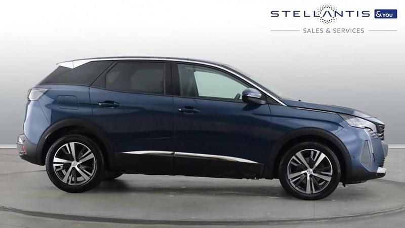 Second-hand Peugeot 3008 Allure 129 CP (94 kW) 2021 Albastru SUV