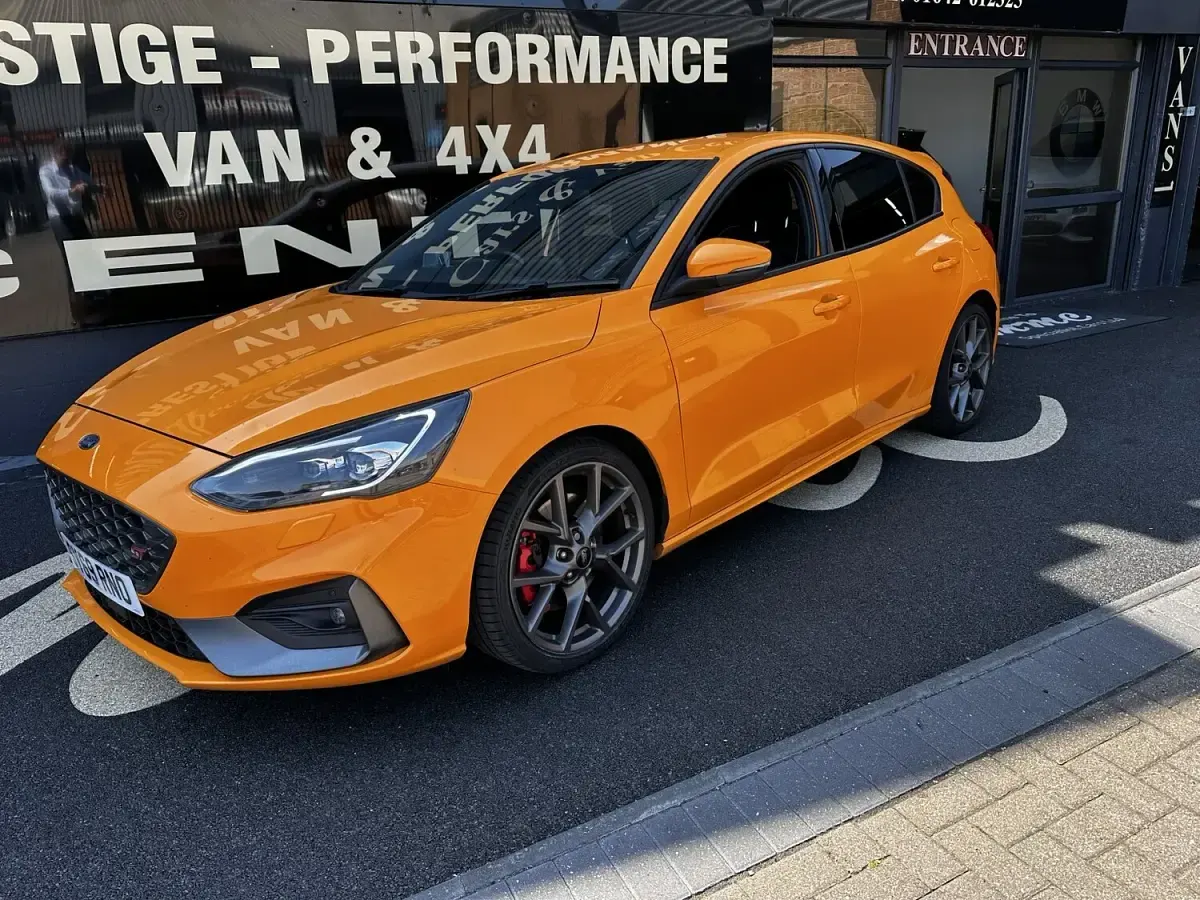 Used Ford Focus ST 2019 Orange Hatchback