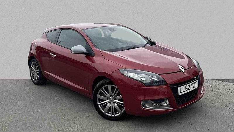 Red Used 2012 Renault Mégane GT Line GT-Line Coupe | £4,710 (Fair price) - Image 1/4