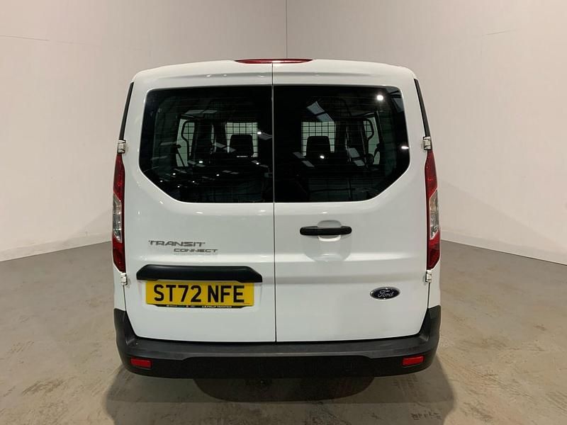 Used Ford Transit Connect Trend 100 HP (73 kW) 2022 White MPV