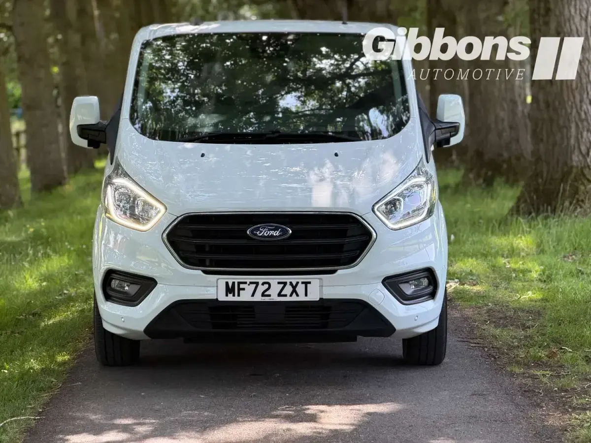 Used Ford Transit Custom Limited 2022 White