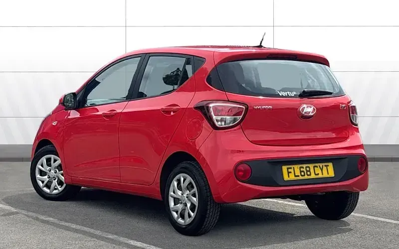 Used Hyundai i10 SE 67 HP (49 kW) 2020 Hatchback