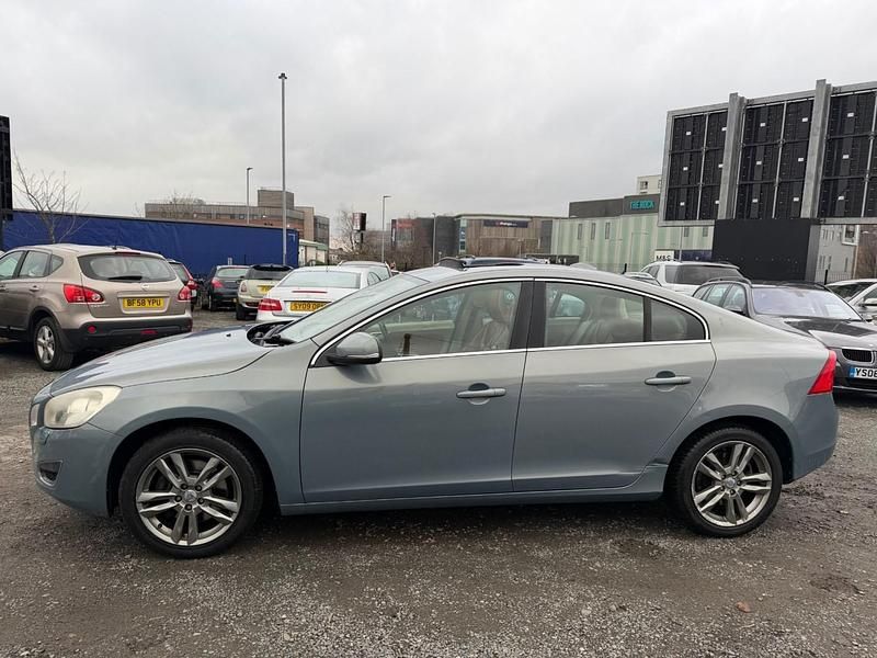 Used Volvo S60 SE Lux 215 HP (158 kW) 2011 Blue Sedan