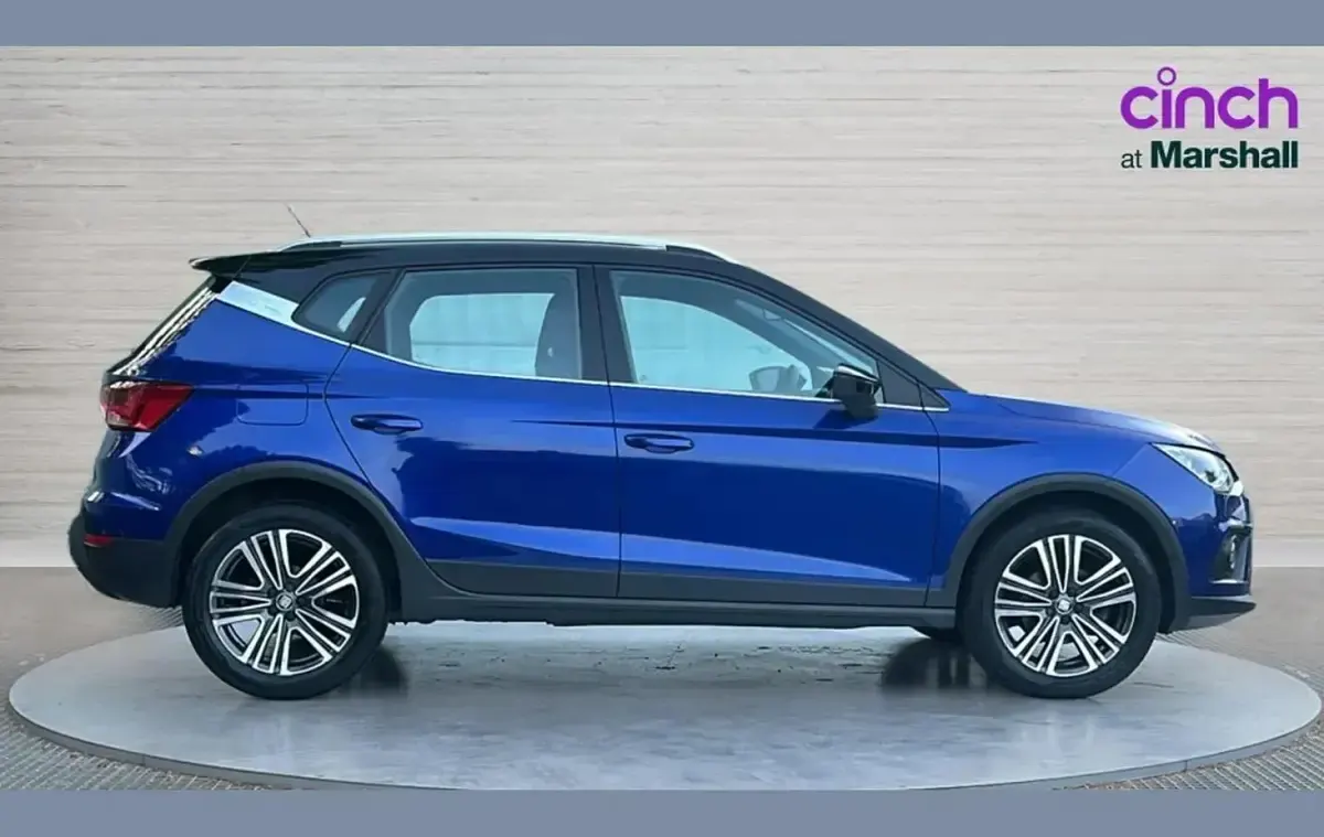 Begagnad Seat Arona XCELLENCE 115 HK (84 kW) 2019 Blå SUV