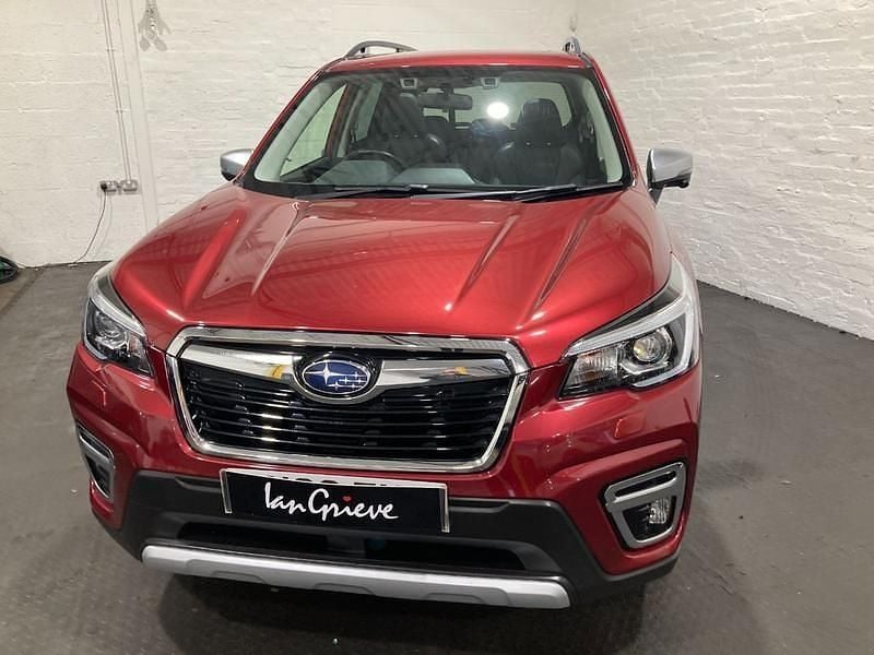 Used Subaru Forester Premium 150 HP (110 kW) 2019 Red SUV