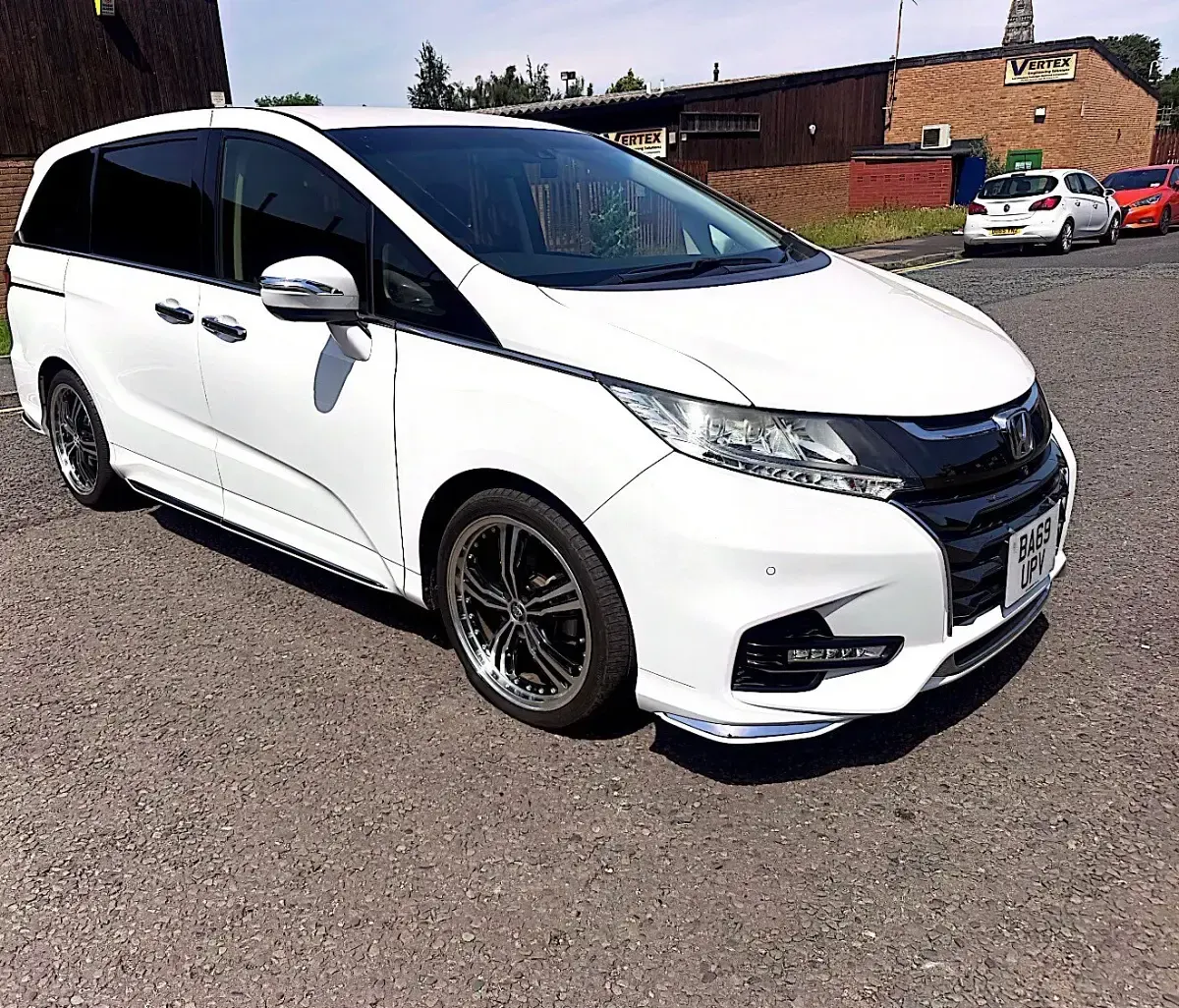 Used Honda Odyssey 2025 White MPV