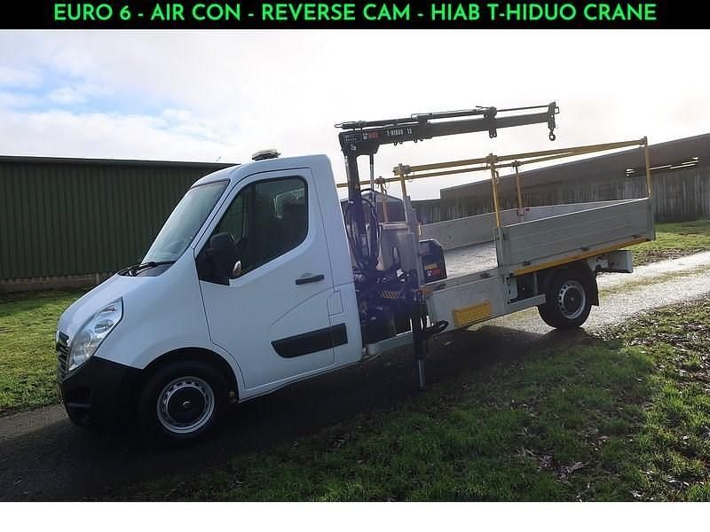 Used Vauxhall Movano 130 HP (95 kW) 2018 White MPV